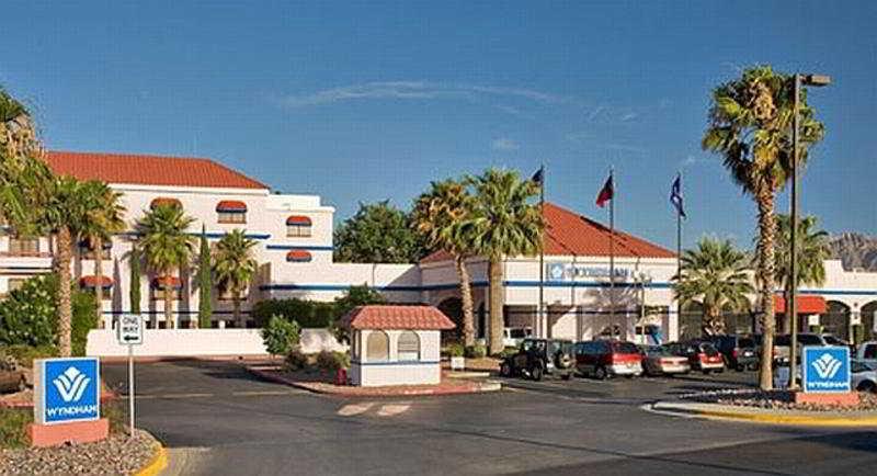 Wyndham El Paso Airport And Water Park Hotel Exterior foto